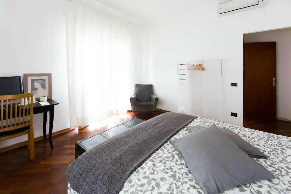Guest house I Quattro Gattoni Hotel Naples