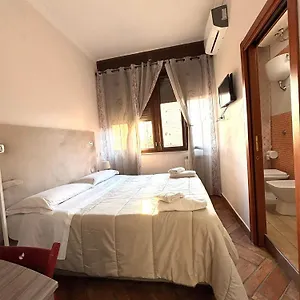 To Fly Guest house